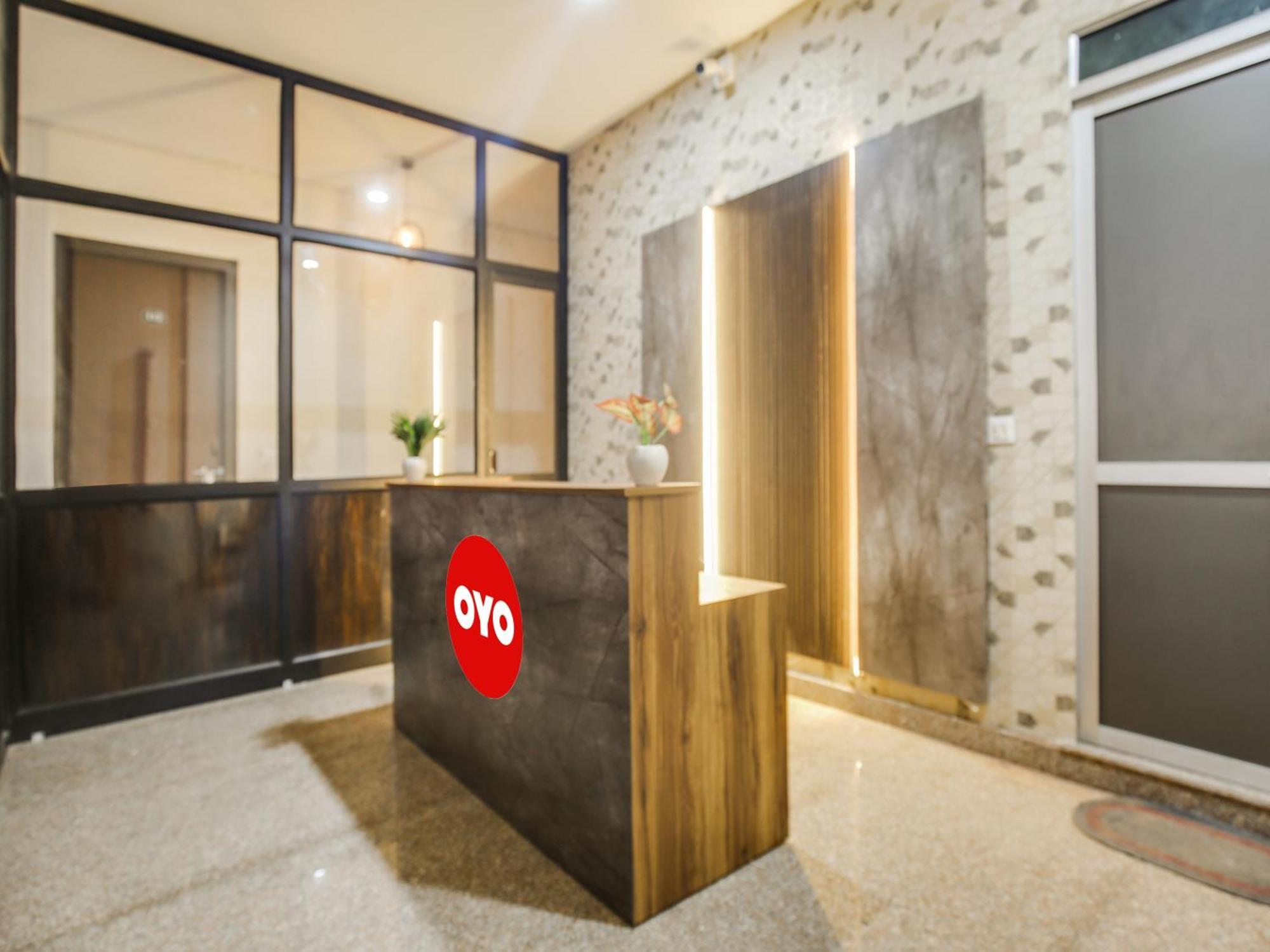 Hotel O Silver Sky Ludhiana Eksteriør billede